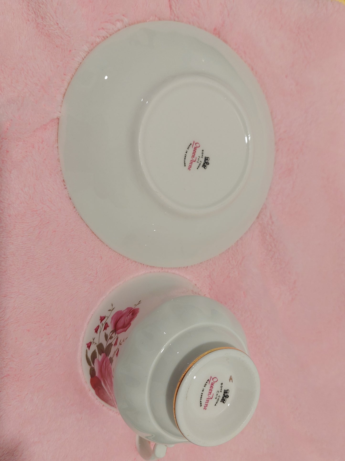 QA007 - Queen Anne Bone China “Pink & Red Roses” Teacup and Saucer