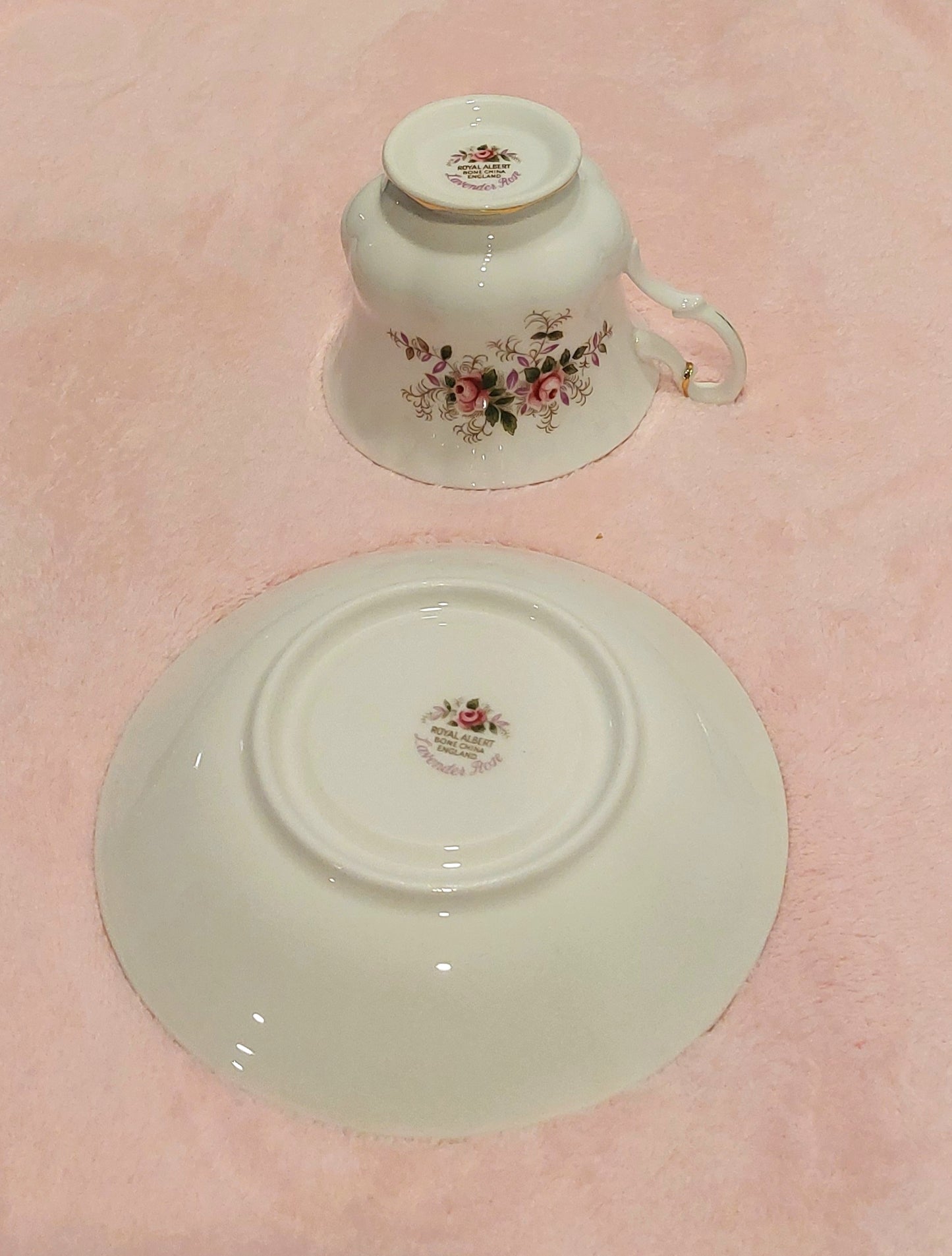 RA009 - Royal Albert Bone China Lavender Rose Tea Cup and Saucer