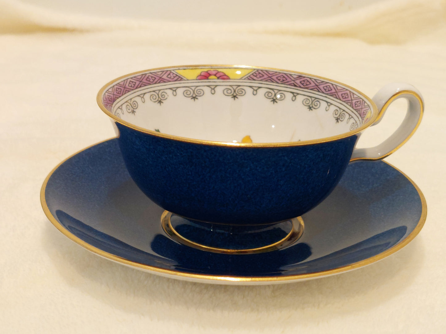 SP005 - Spode Copelands Bone China Tea Set