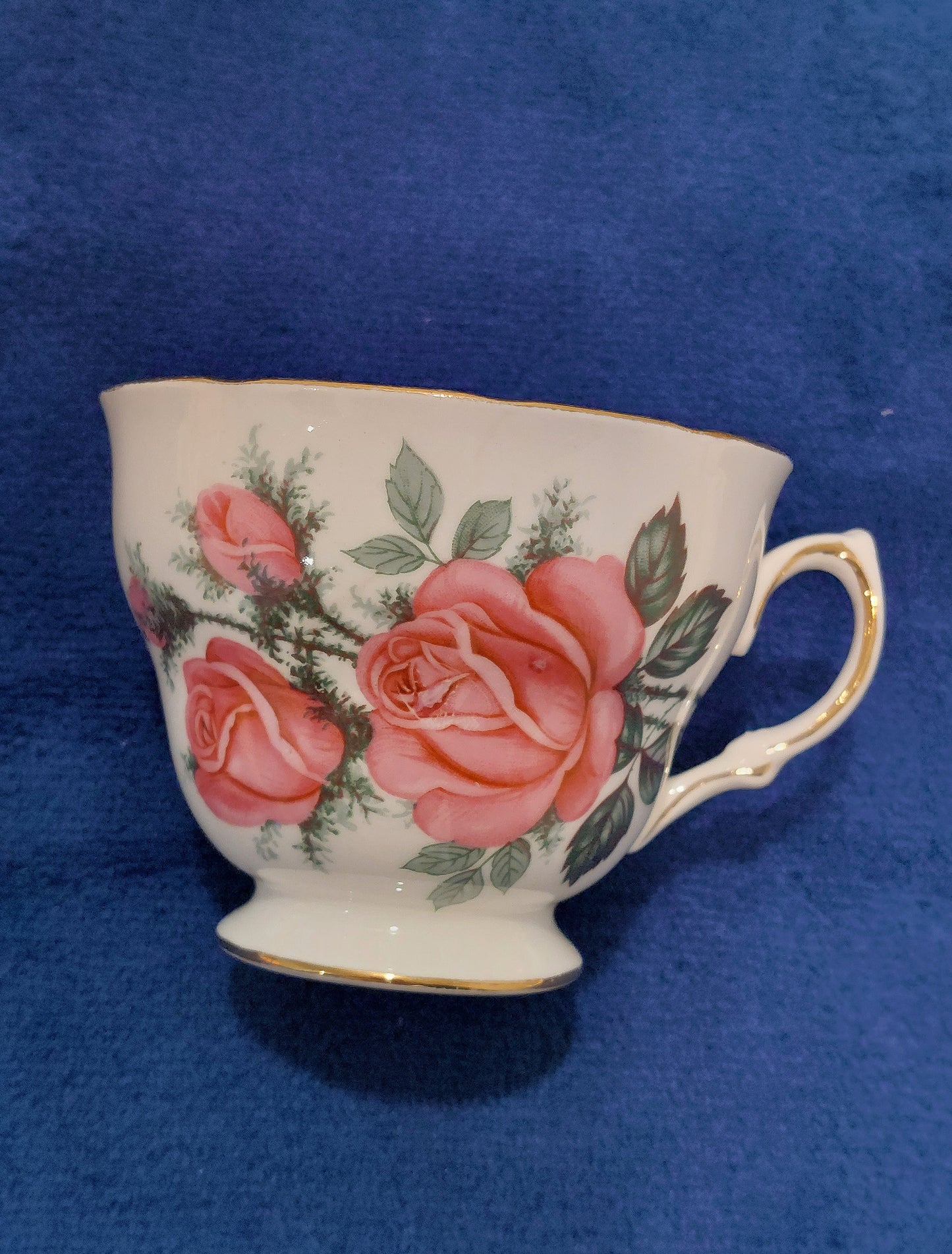 RV001-1 Royal Vale Bone China Teacup and Saucer with Pink Rose Design