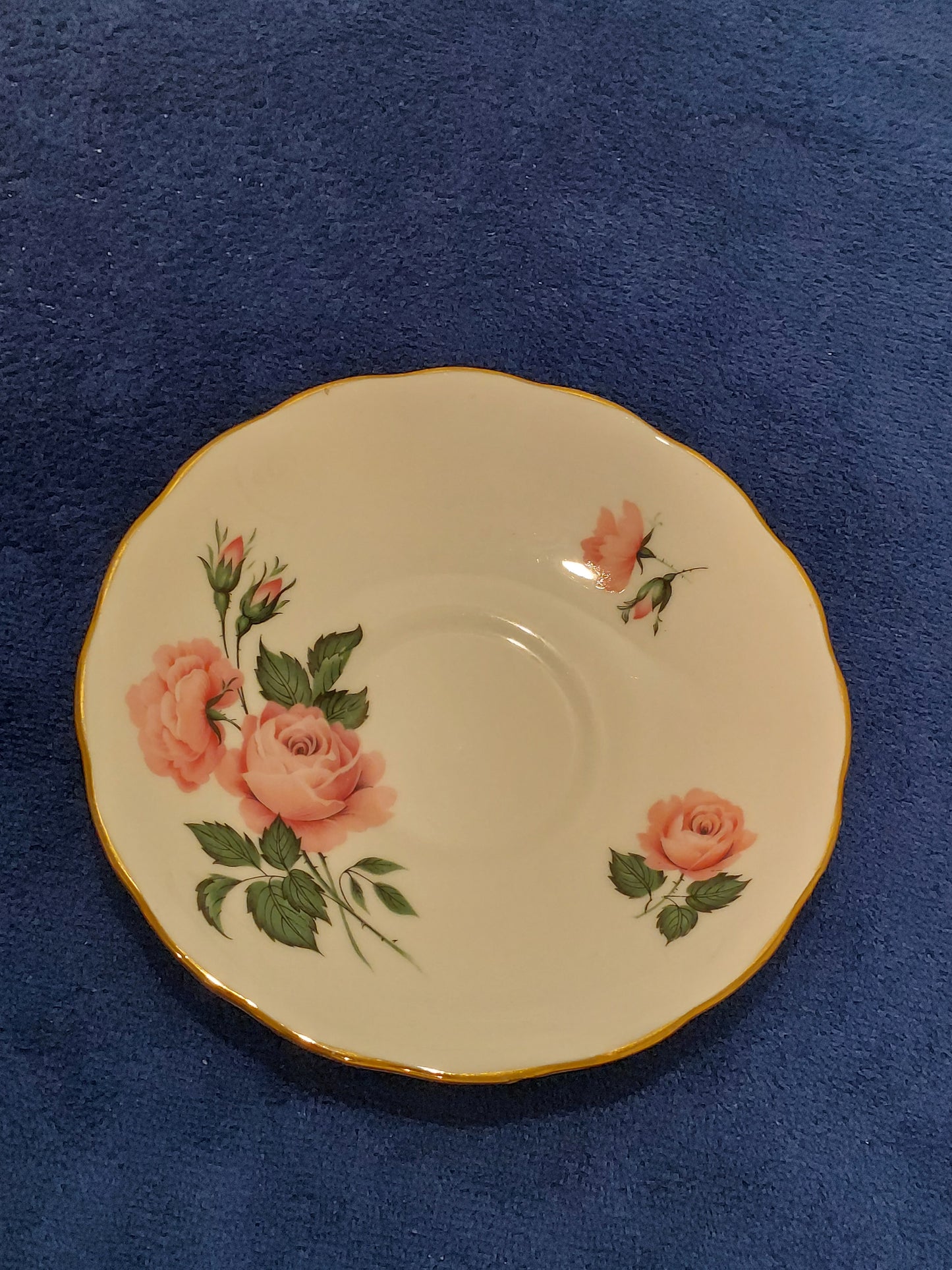 RV001-2 -Royal Vale Bone China Teacup and Saucer with Stunning Pink Rose Design