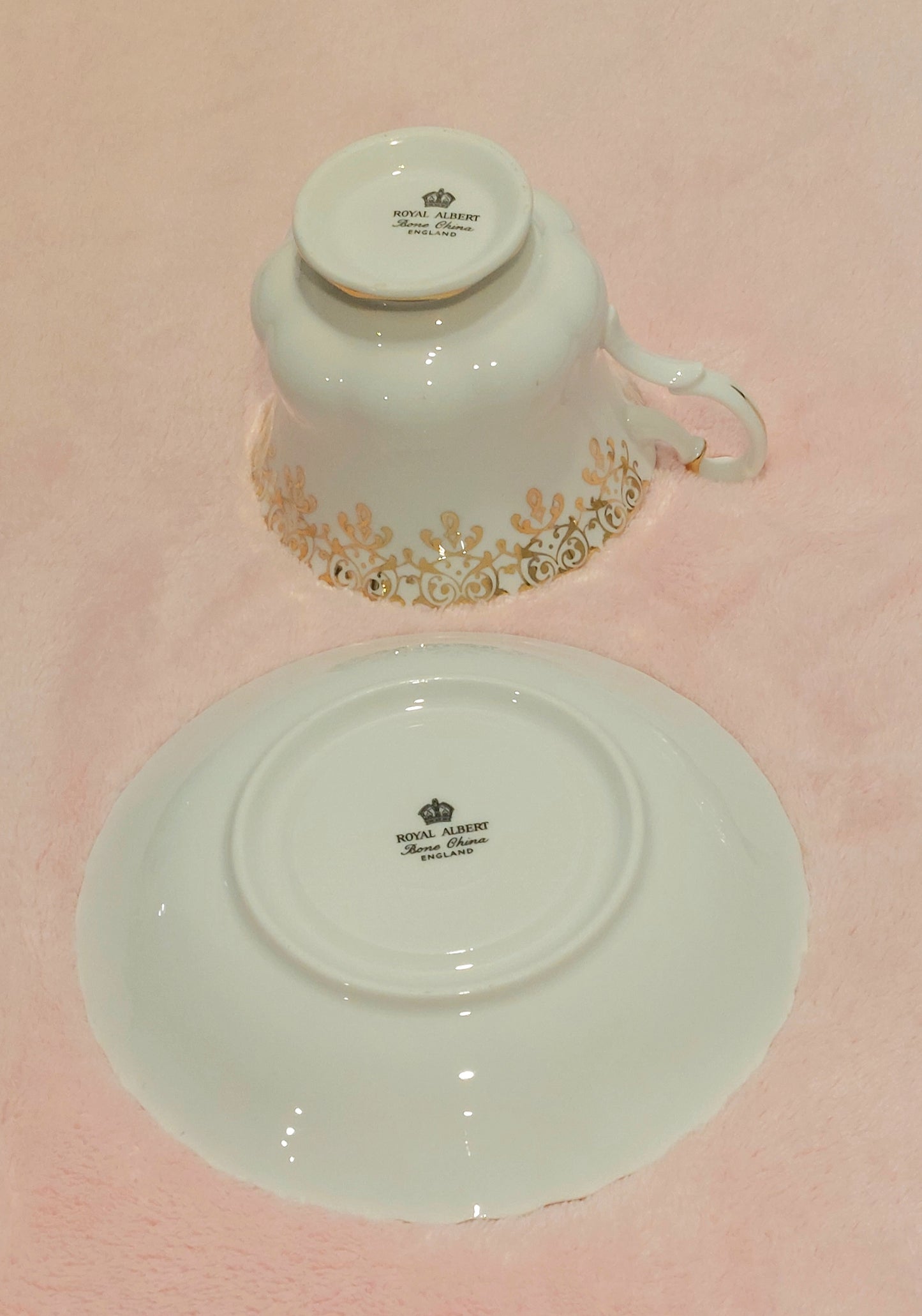 RA001 - Royal Albert Golden Wedding Anniversary Bone China Teacup and Saucer Set