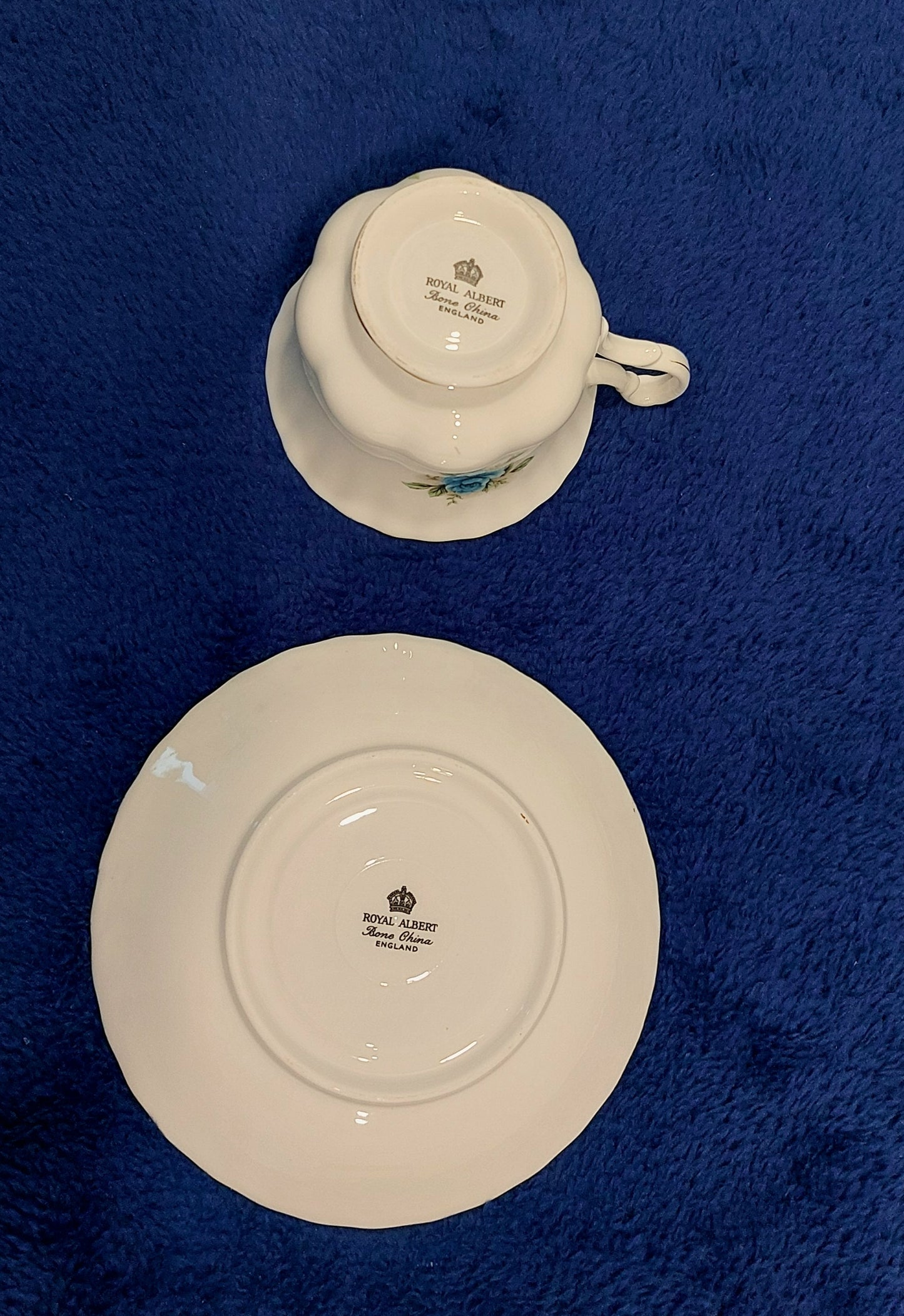 RA019 - Royal Albert Bone China Blue Rose Teacup and Saucer