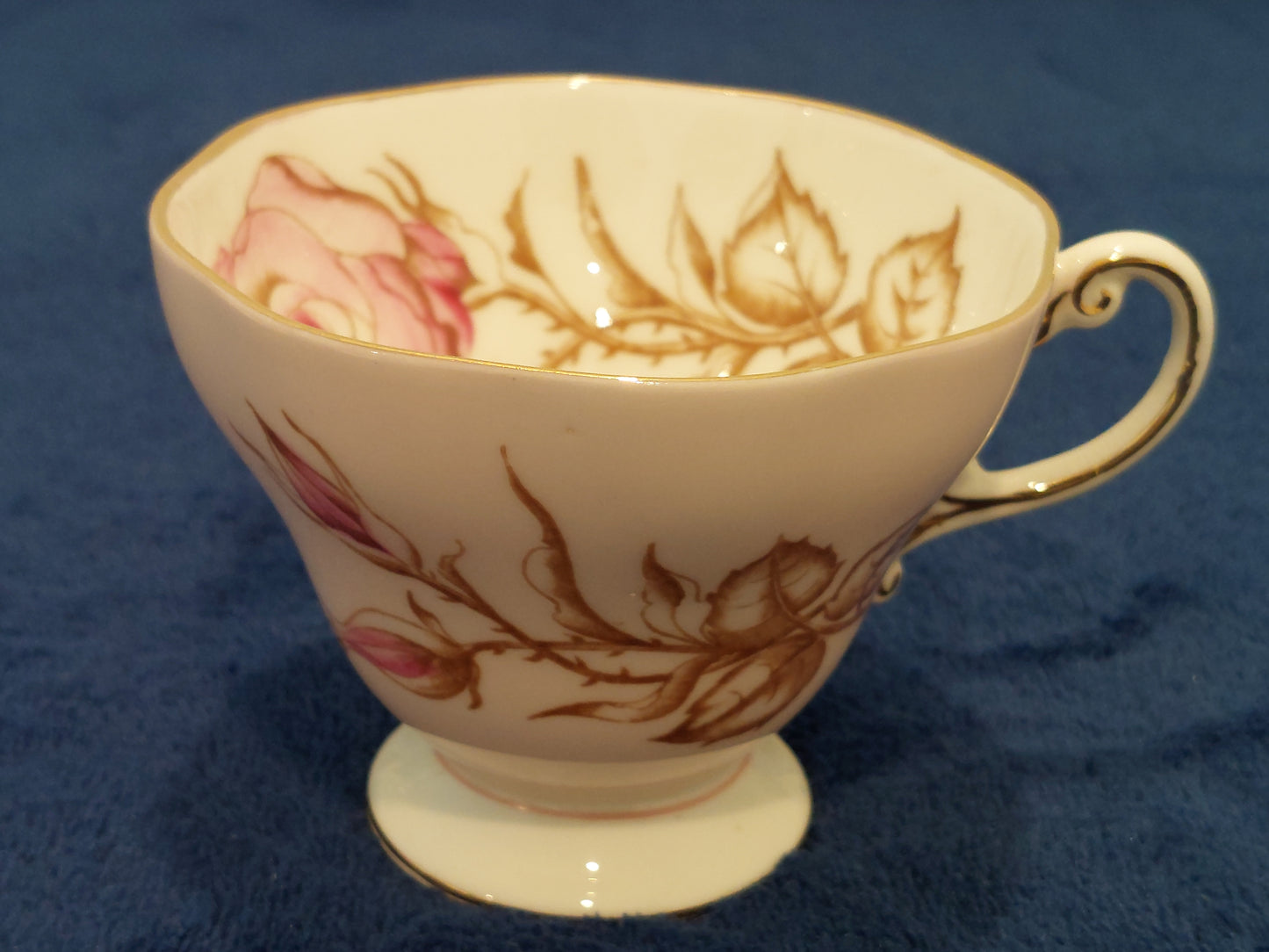 FY003 – Foley Bone China “Pink Cabbage Rose” Teacup and Saucer