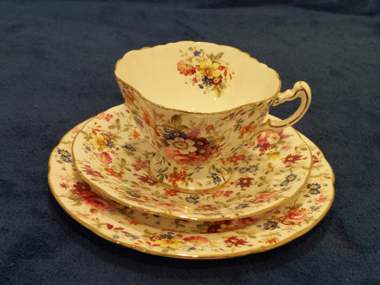 HY001 – Hammersley Bone China “Rose Pattern” Trio Tea Set: