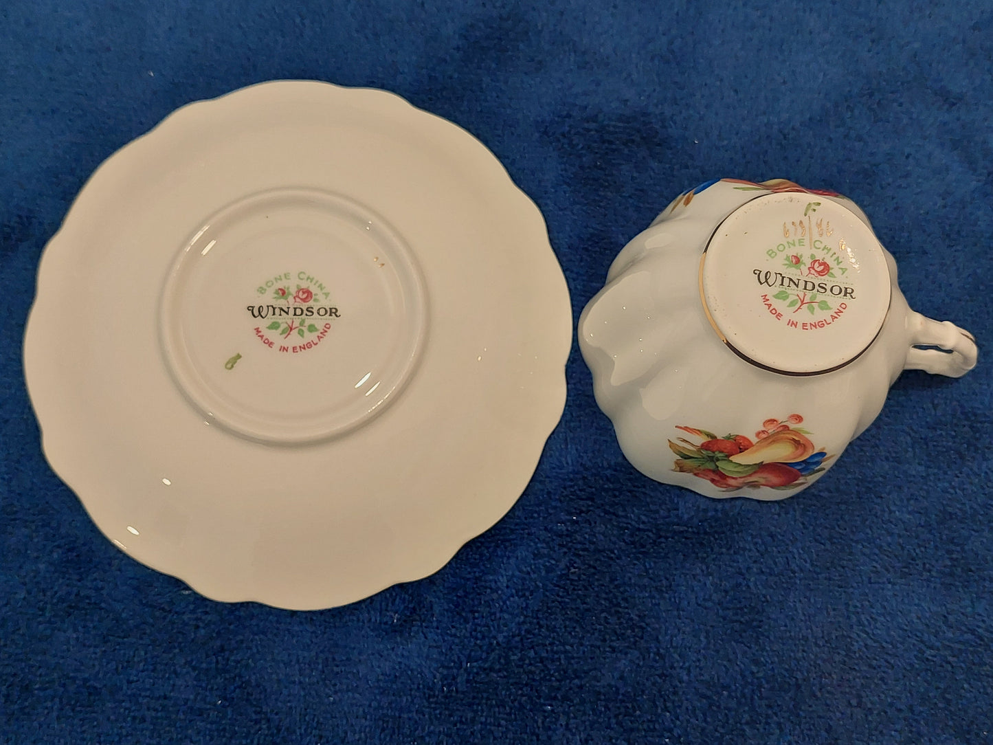 WS002 – Windsor Bone China “Fruit Design” Tea Set