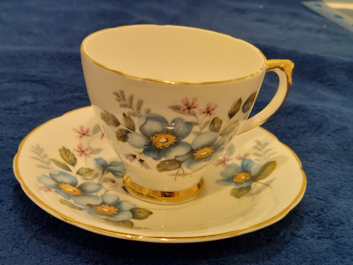 DP004 – Delphine Bone China “Floral Design” Tea Set